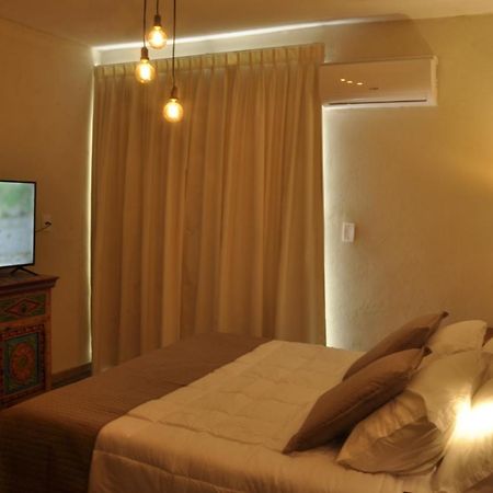 Casa Alevines Hostel & Suites Punta del Este Ngoại thất bức ảnh